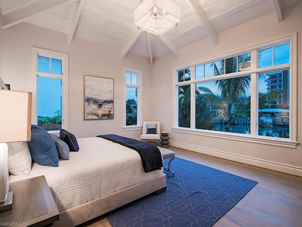 MOORINGS - Residential