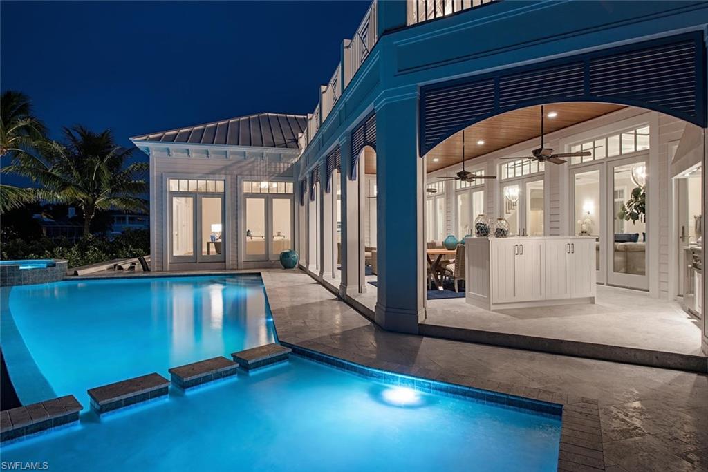 MOORINGS - Residential