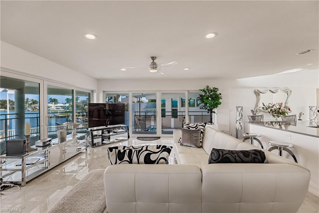 MARCO SHORES - Residential