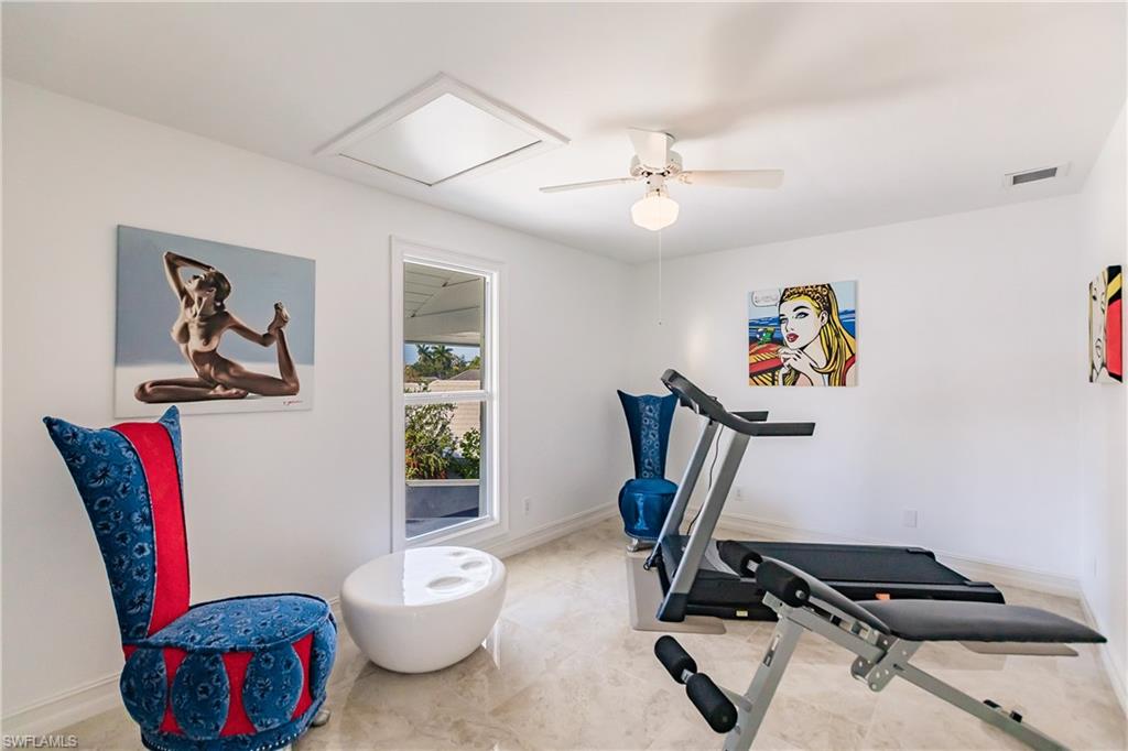 MARCO SHORES - Residential