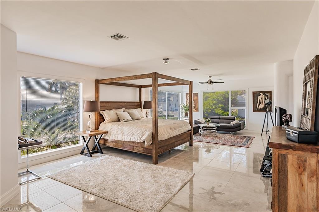 MARCO SHORES - Residential