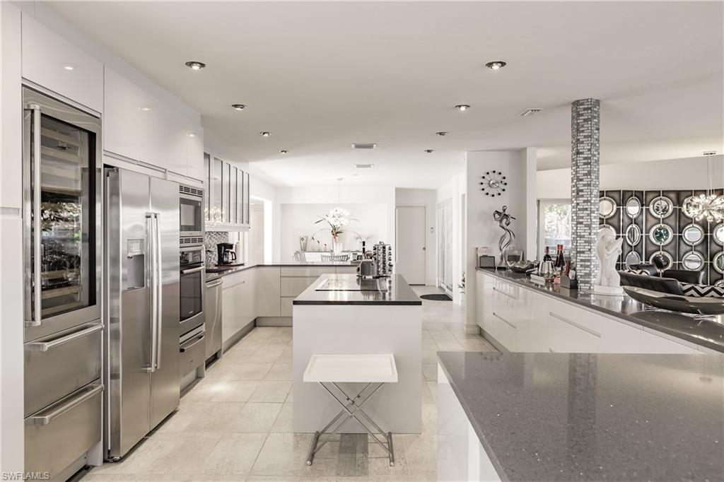 MARCO SHORES - Residential