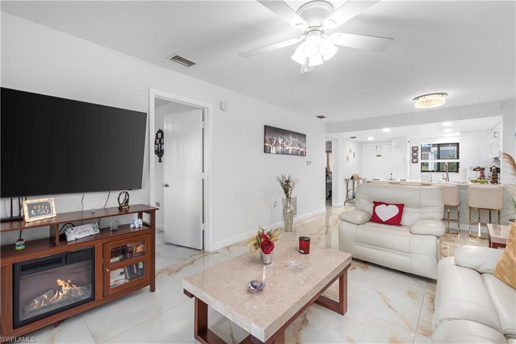 PINEWOOD SOUTH CONDO - Residential