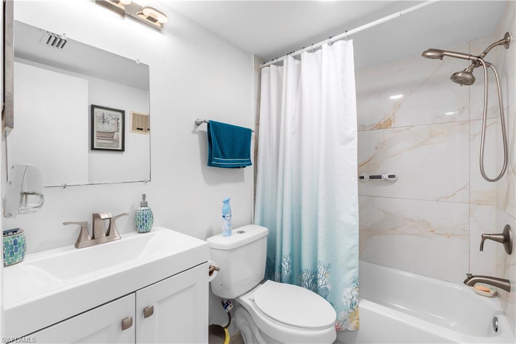 PINEWOOD SOUTH CONDO - Residential