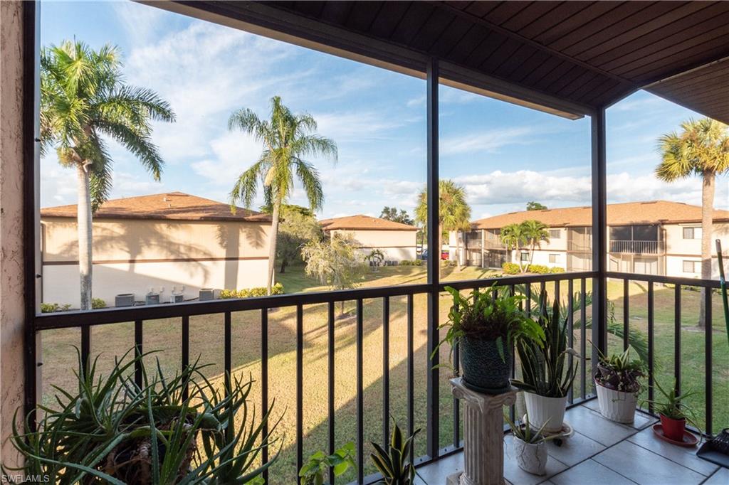 PINEWOOD SOUTH CONDO - Residential