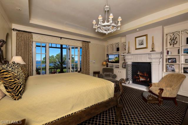 EDGEWATER - Residential