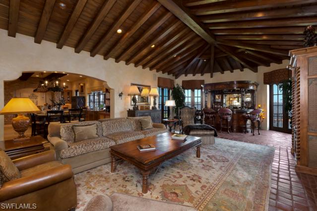 EDGEWATER - Residential