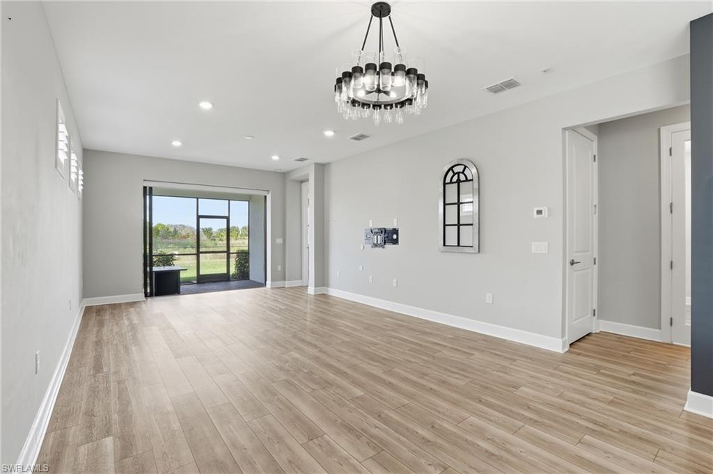 VERDANA VILLAGE - Residential