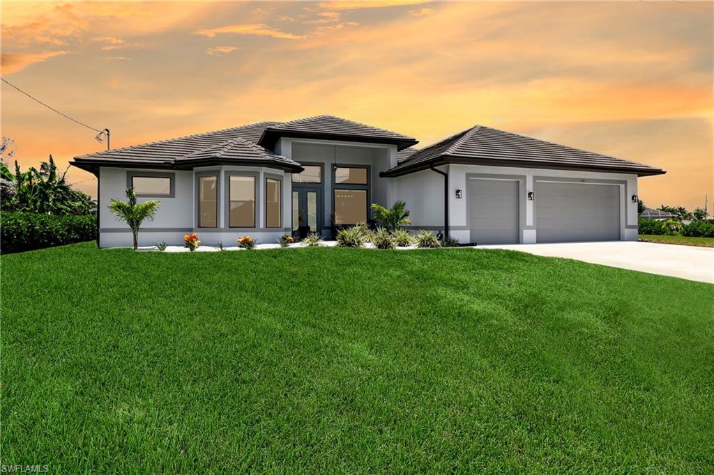 CAPE CORAL - Residential