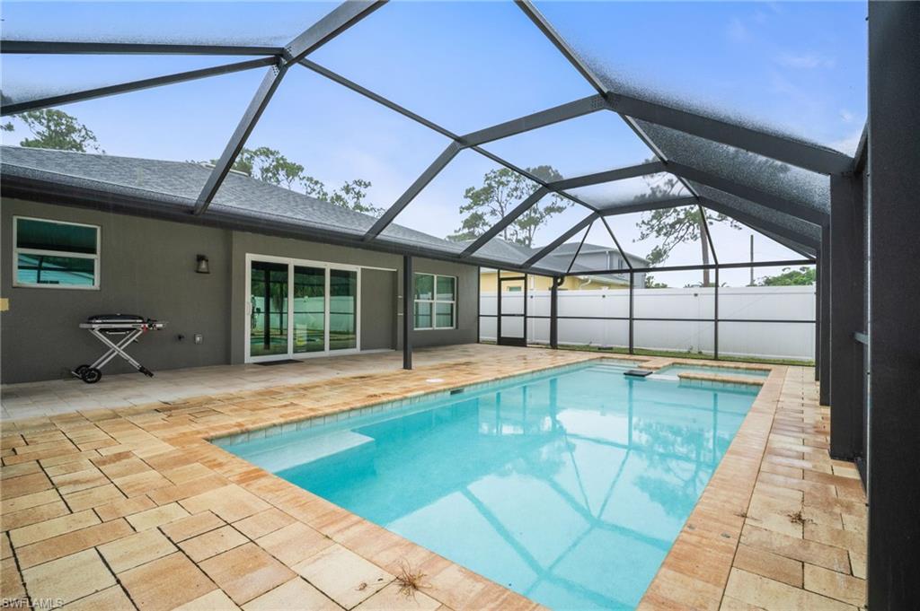 BONITA SPRINGS - Residential