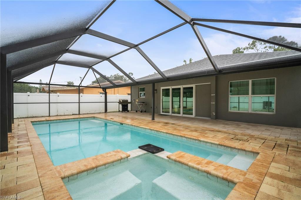 BONITA SPRINGS - Residential