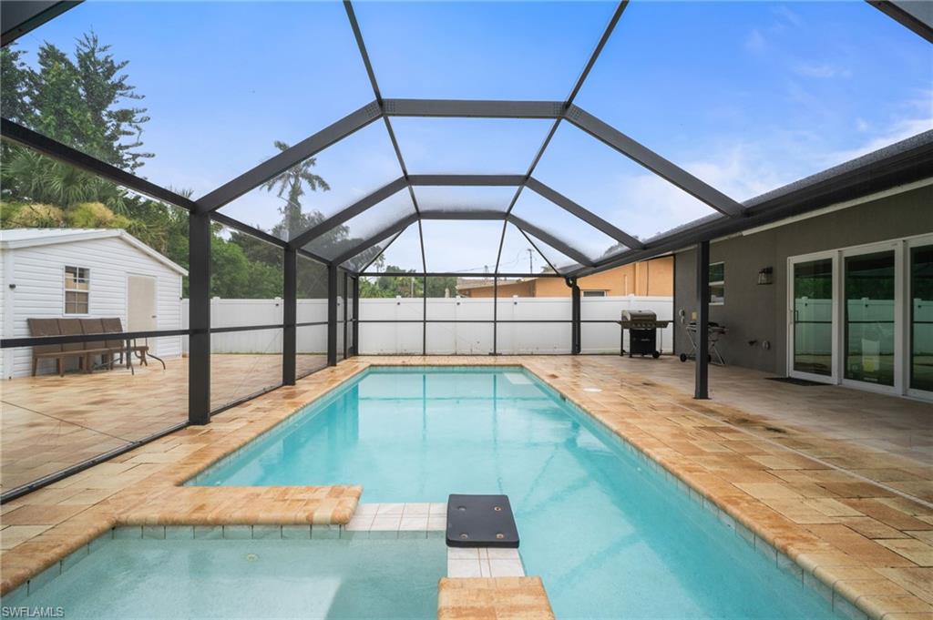 BONITA SPRINGS - Residential