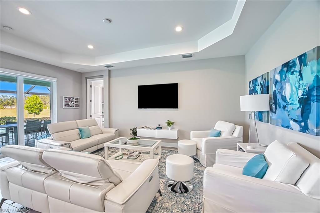 WILLOW RIDGE - Residential Lease