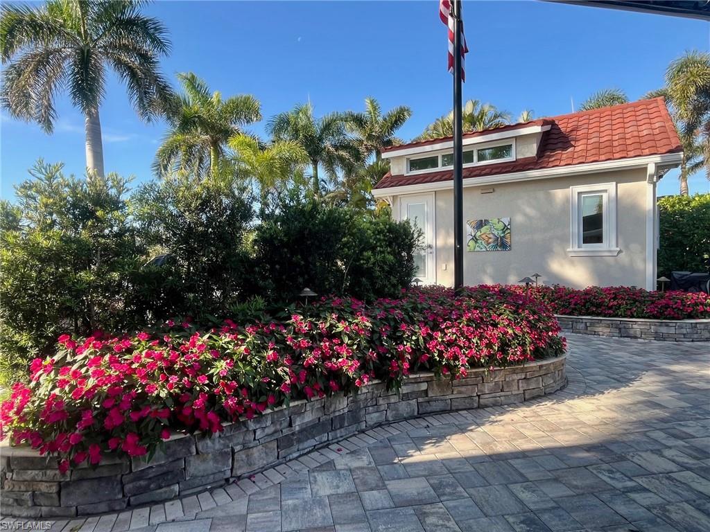 PELICAN LAKE RV RESORT - Land