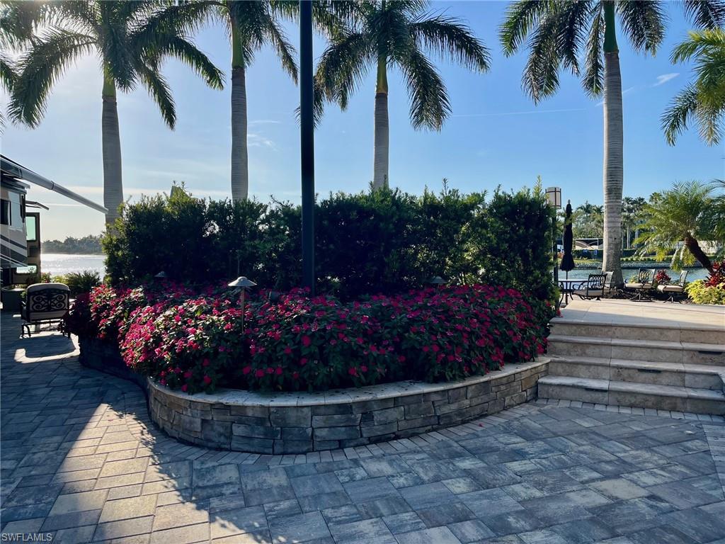 PELICAN LAKE RV RESORT - Land