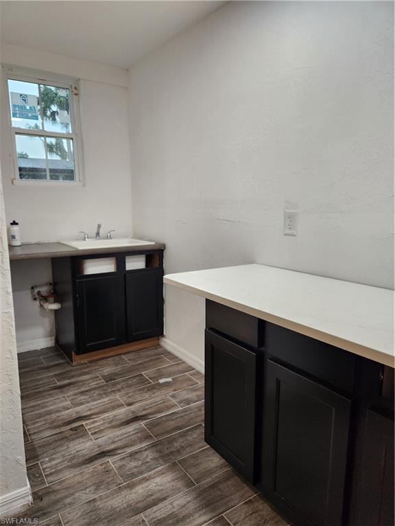 NAPLES MANOR - Residential