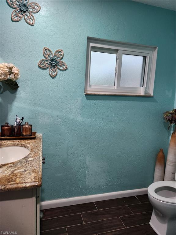 NAPLES MANOR - Residential