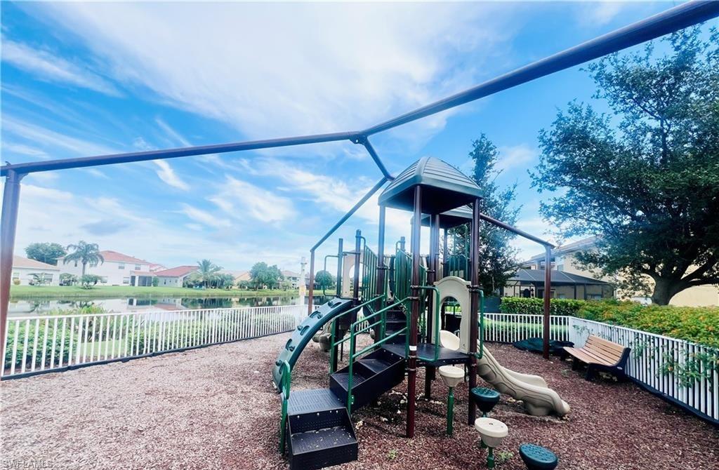 HEATHERWOOD LAKES - Residential Lease