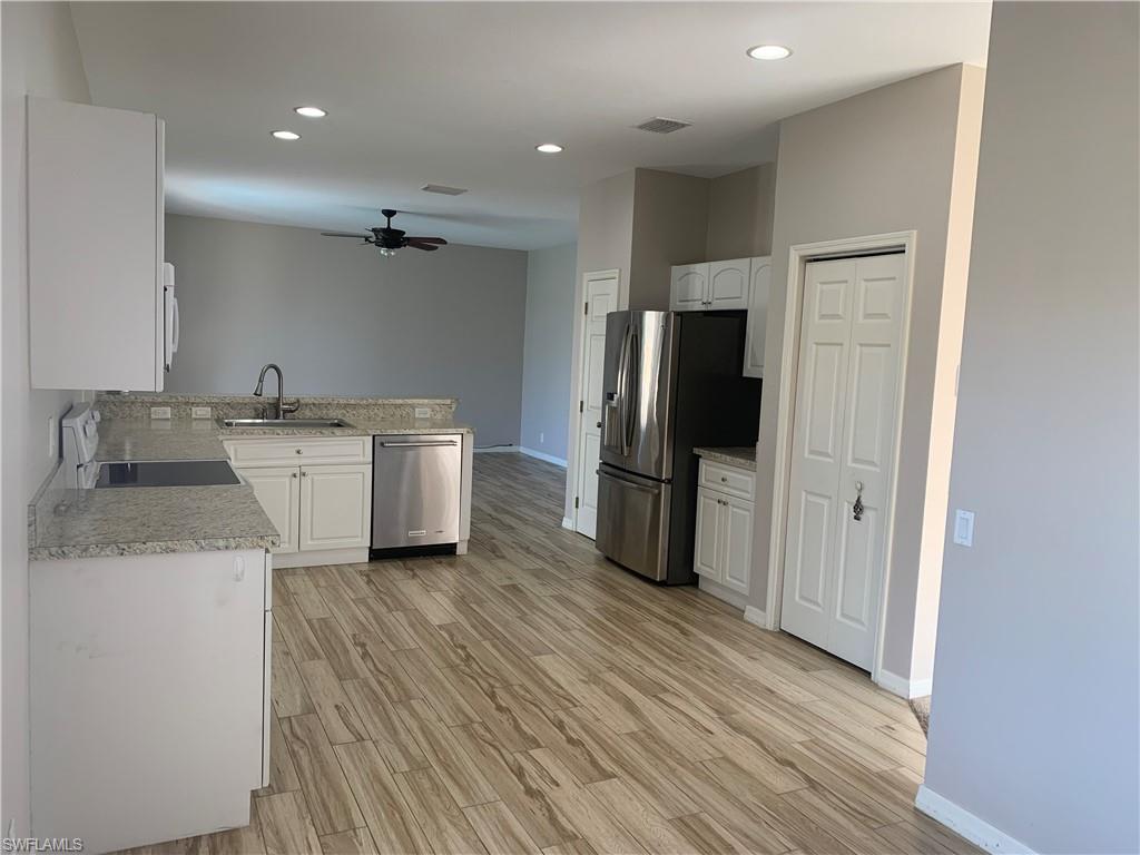 HEATHERWOOD LAKES - Residential Lease