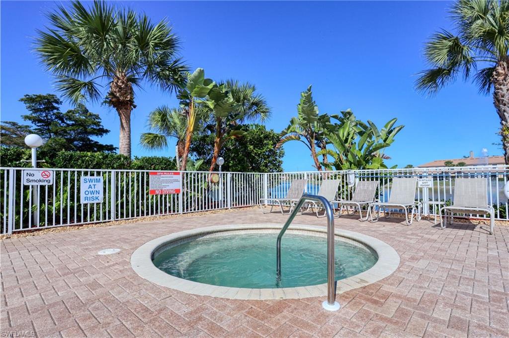 OLYMPIA POINTE - Residential