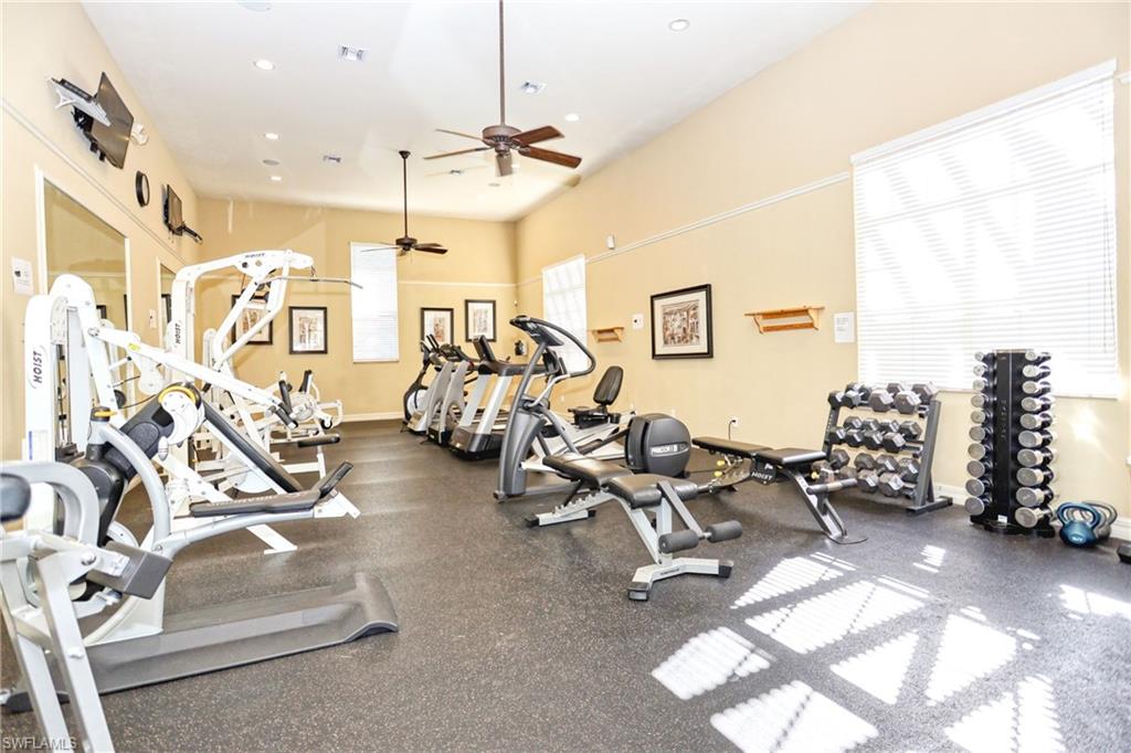 OLYMPIA POINTE - Residential