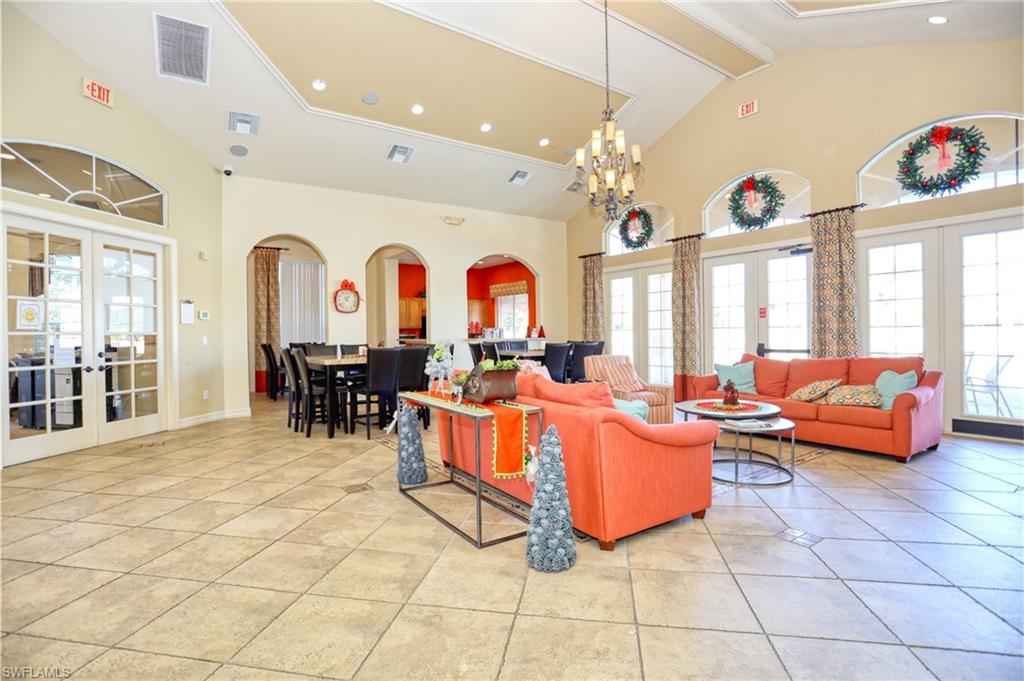 OLYMPIA POINTE - Residential