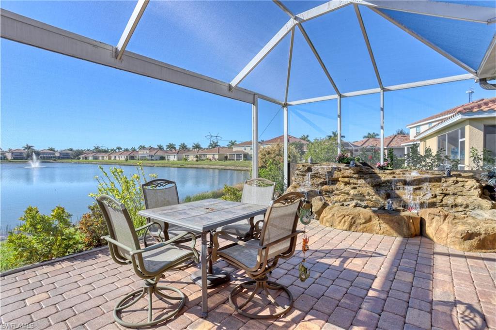 OLYMPIA POINTE - Residential