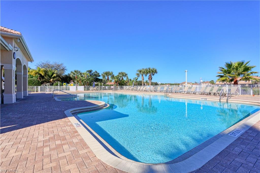 OLYMPIA POINTE - Residential