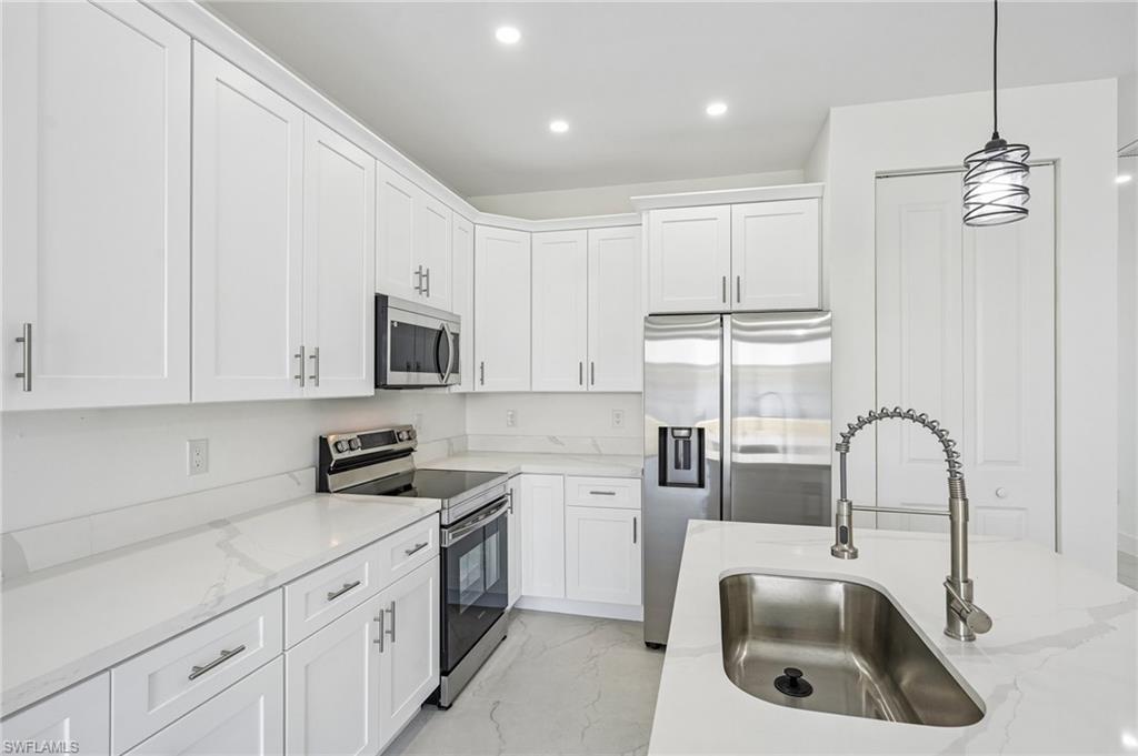 LEHIGH ACRES - Residential Income