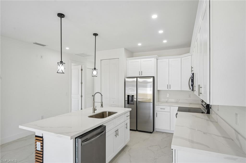 LEHIGH ACRES - Residential Income