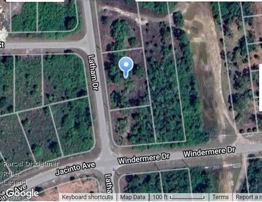 A VACANT LOT IN LEHIGH ACRES IN LEE COUNTY!!!