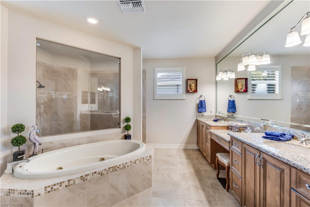 MARCO BEACH - Residential