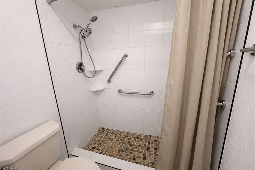 VILLAS AT CINNAMON COVE - Residential