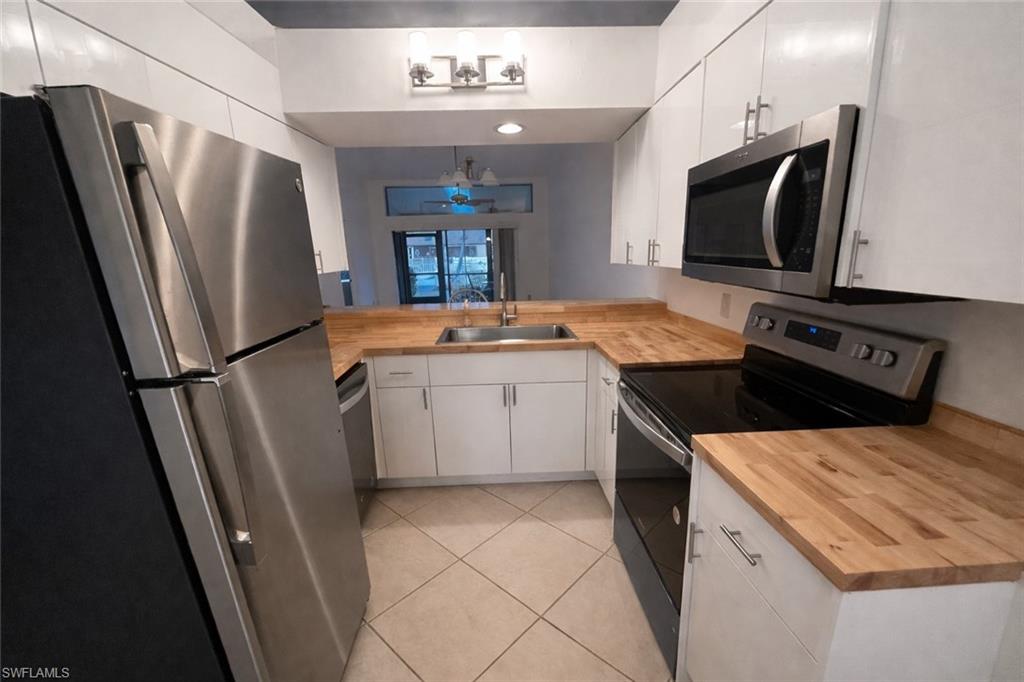 VILLAS AT CINNAMON COVE - Residential