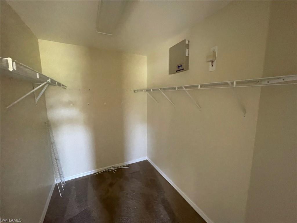 TOWN LAKES - Residential