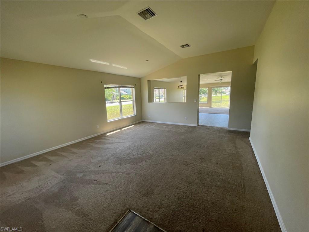 TOWN LAKES - Residential