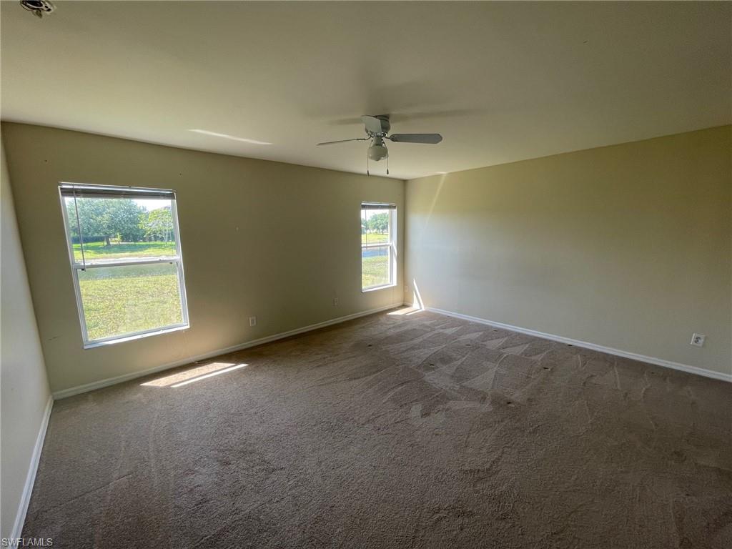 TOWN LAKES - Residential