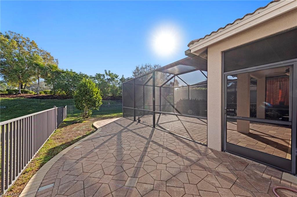 BOTANICA LAKES - Residential