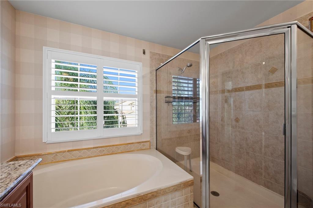 BOTANICA LAKES - Residential