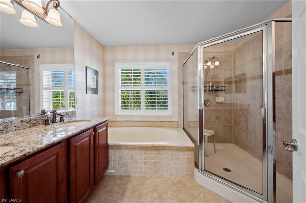 BOTANICA LAKES - Residential