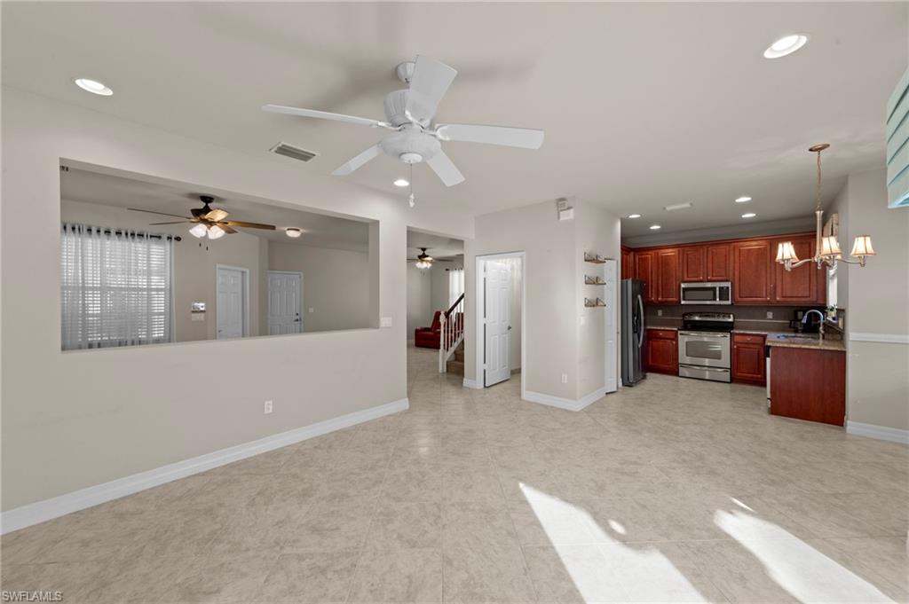 BOTANICA LAKES - Residential