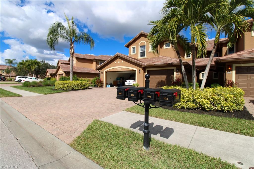 ALDEN WOODS - Residential Lease