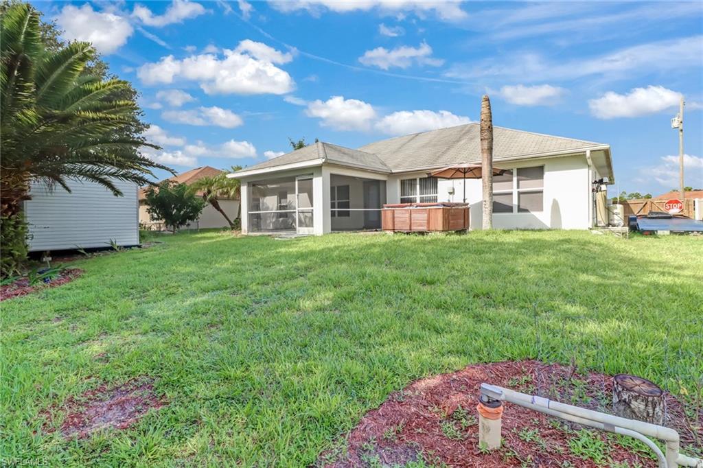 CAPE CORAL - Residential