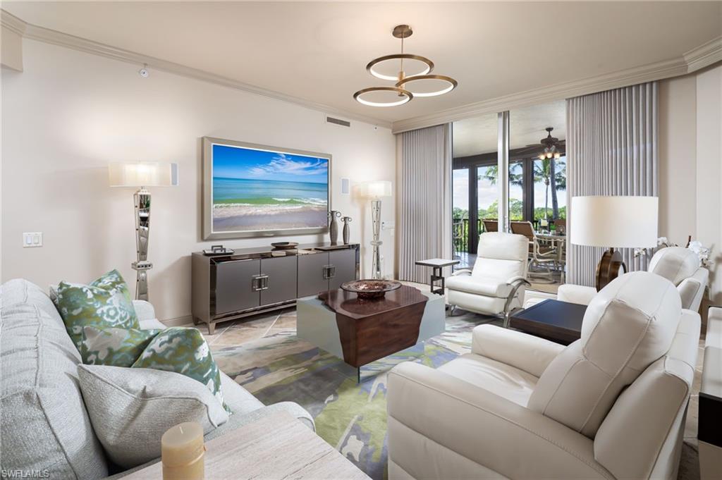 23750 Via Trevi WAY 204