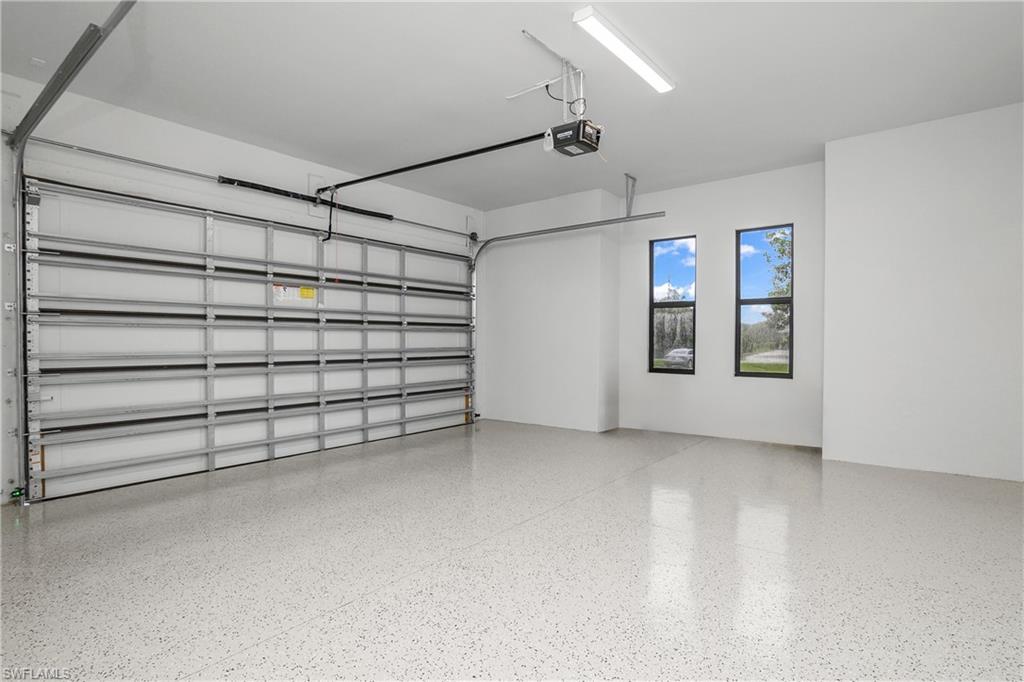 GOLDEN GATE ESTATES - Residential Lease