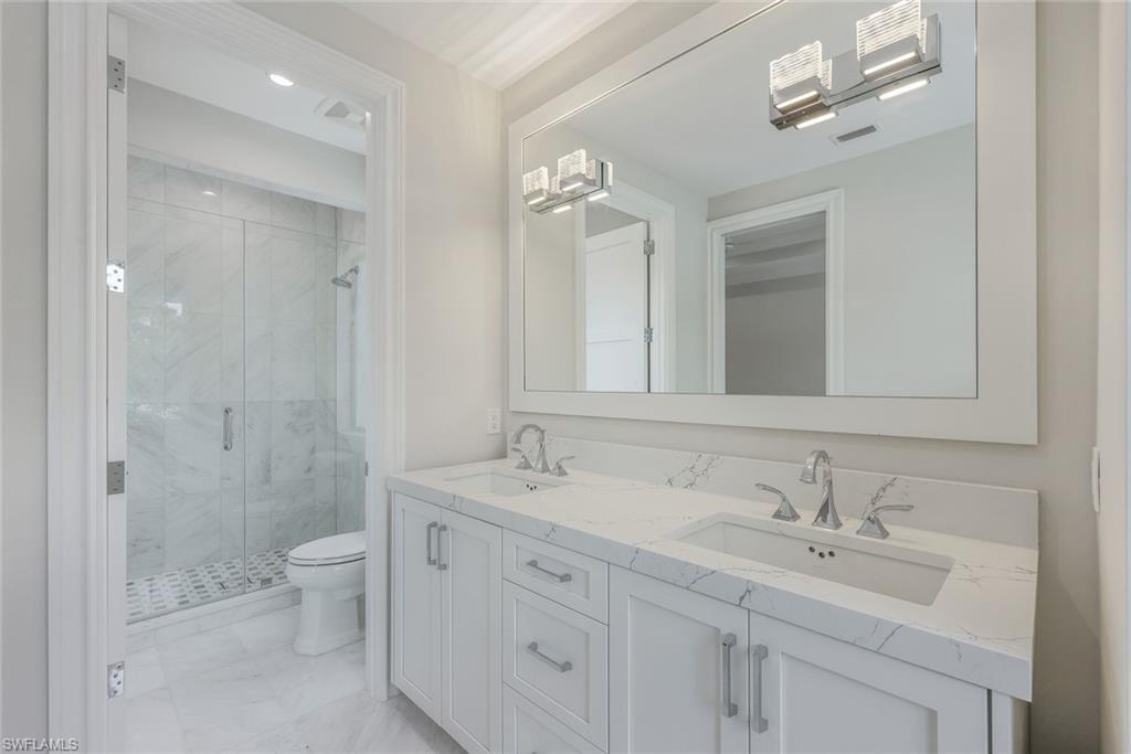 MOORINGS - Residential