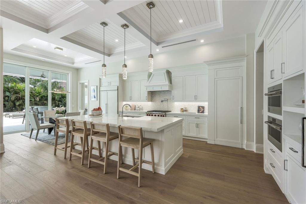 MOORINGS - Residential