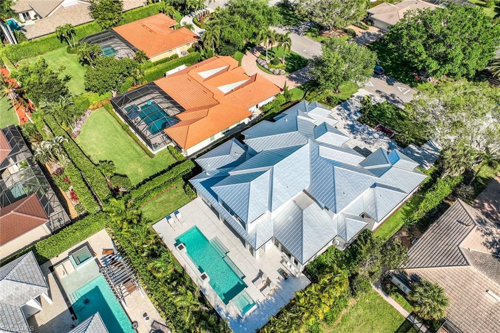 MOORINGS - Residential