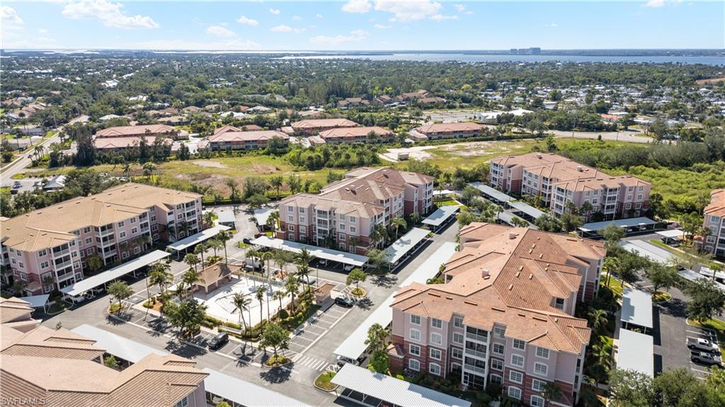 ROYAL POINTE - Residential Lease