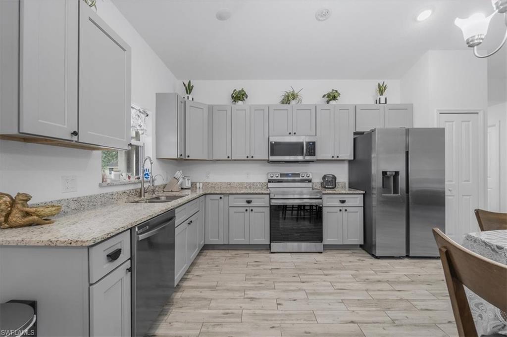 LEHIGH ACRES - Residential